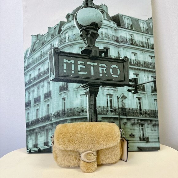 Coach CC444 Pillow Tabby Shoulder Bag 18 In Shearling IN CREAM - Picture 2 of 8